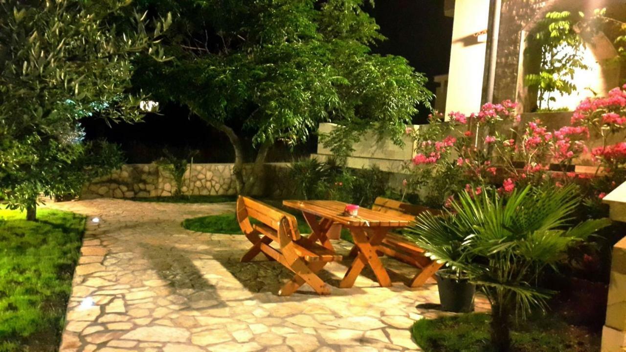 Apartments Vrtlici スタラ・ノヴァリャ エクステリア 写真