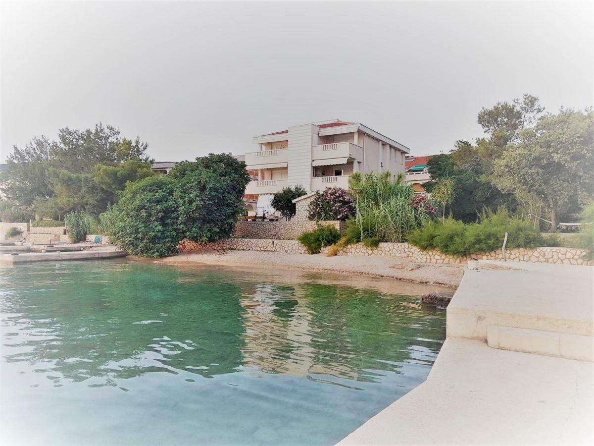 Apartments Vrtlici スタラ・ノヴァリャ エクステリア 写真